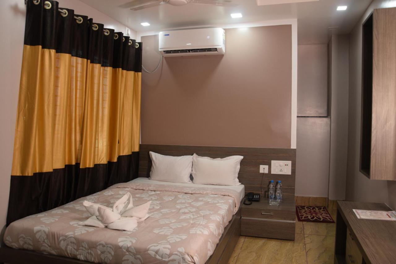 Hotel Nandini Baharampur Exterior photo